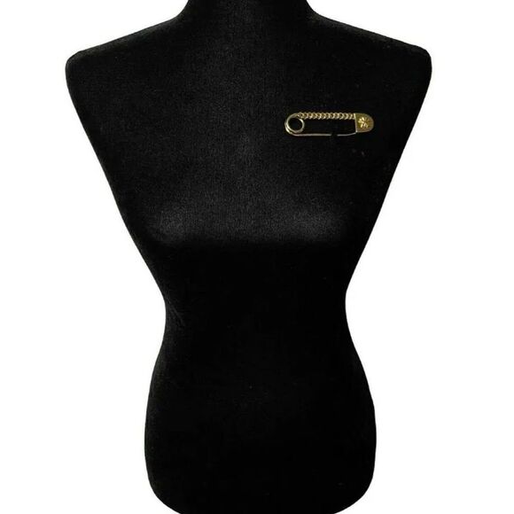 ā¤ļøSOLDā¤ļøCHANELāVintageĀ RAREāGold-toneāFourāLeafāCloverāClothesāPināBrooch - Picture 6 of 16